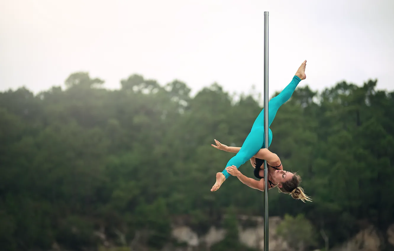 Фото обои девушка, танец, грация, шестовая акробатика, Pole Sport, Lydia Roess