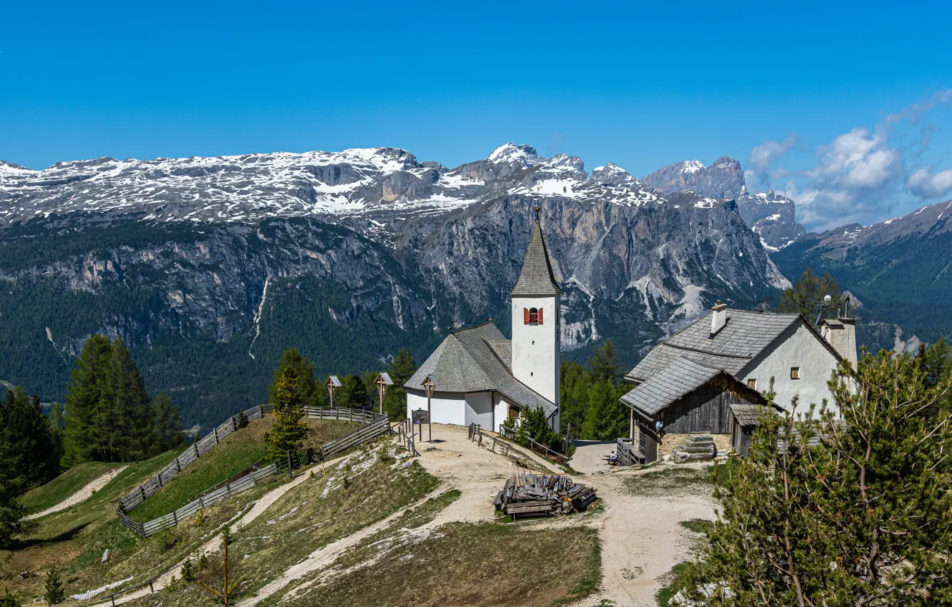 Фото обои пейзаж, горы, природа, дома, Италия, церковь, Доломиты, Альта Бадия