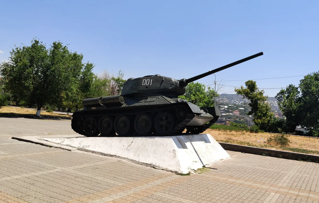 Фото обои танк, экспонат, Ереван, Т-34-85