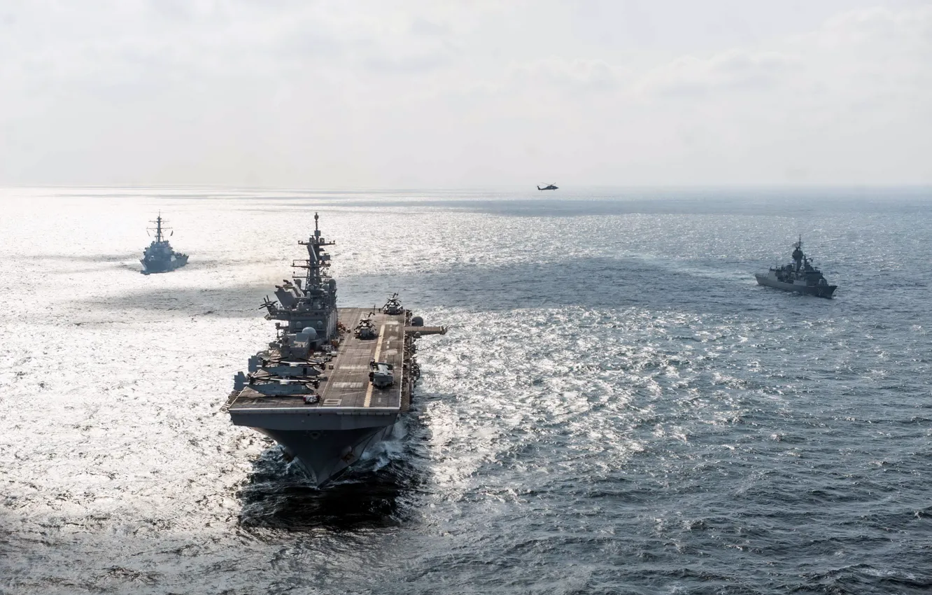 Фото обои USS America, amphibious assault ship, LHA 6