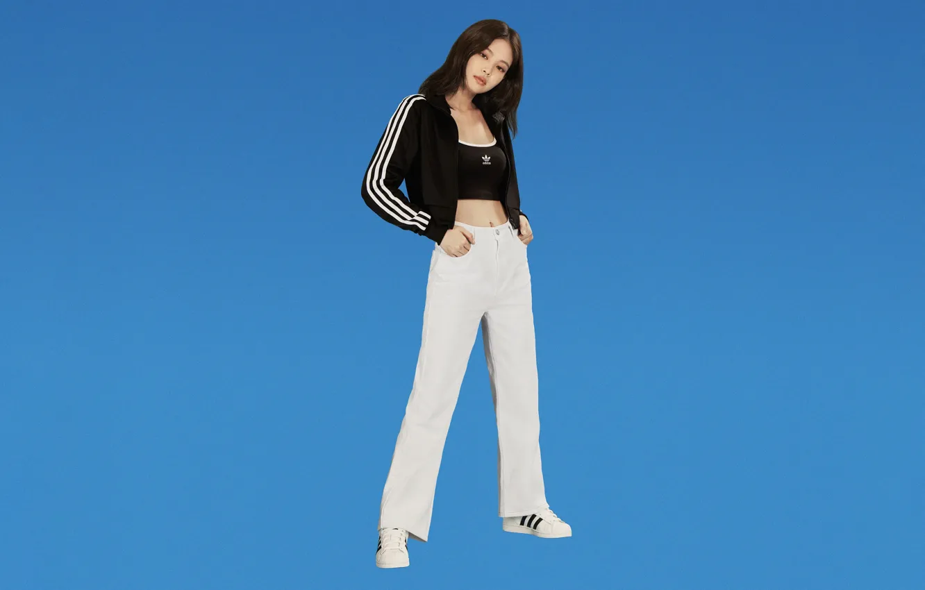 Фото обои Adidas, обои для рабочего стола, kpop, blackpink, блэкпинк, корейская певица, kim jennie, ким дженни
