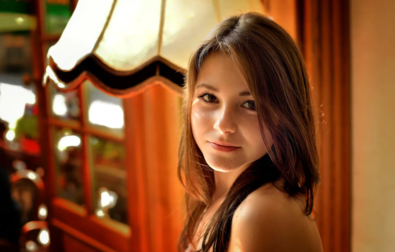 Фото обои взгляд, портрет, кареглазая, Дана