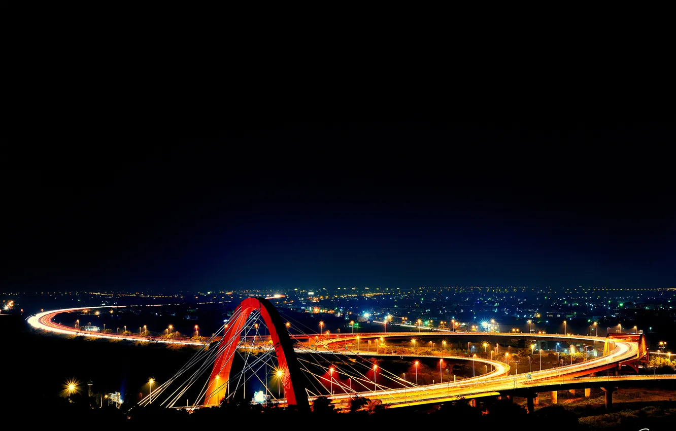 Фото обои ночь, мост, город, огни, дороги