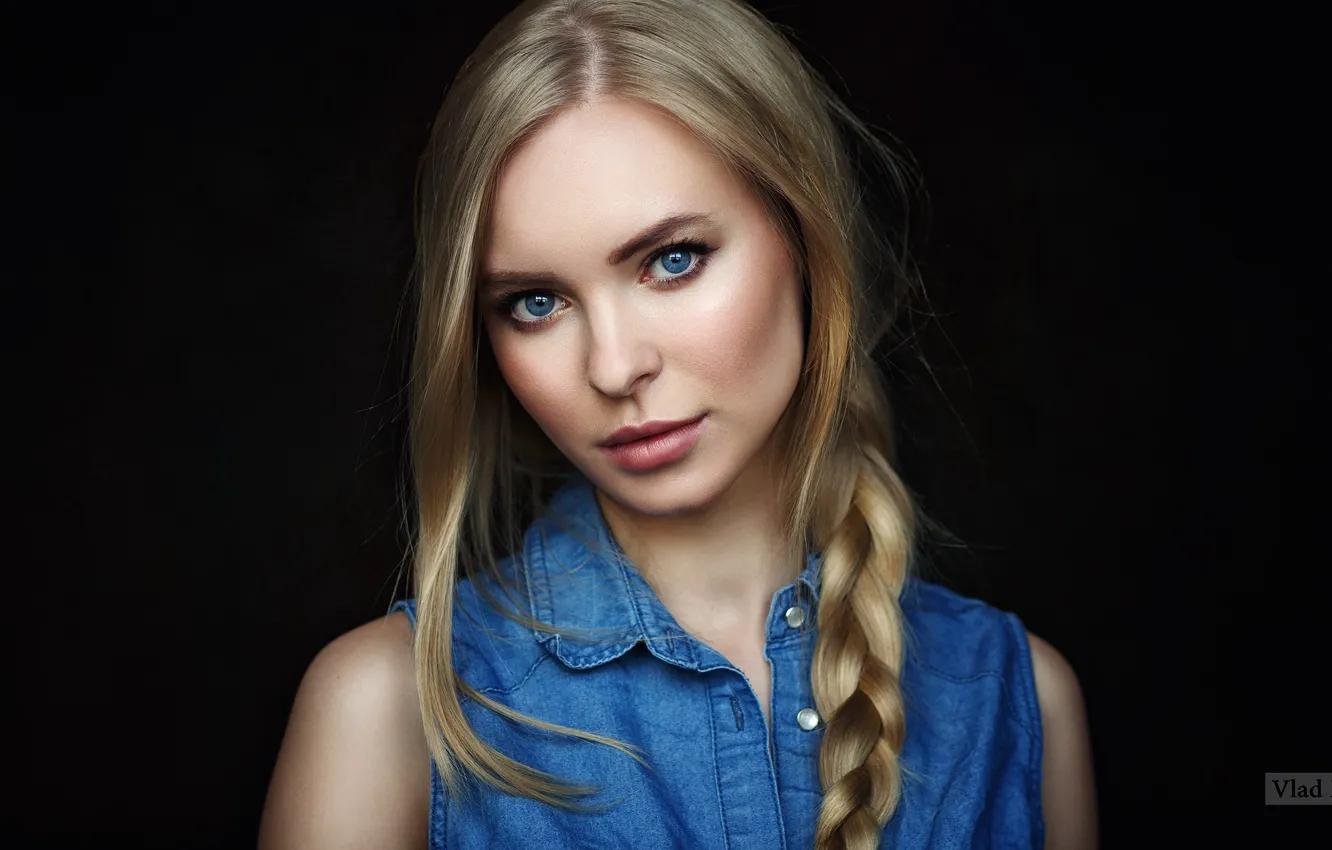 Фото обои взгляд, девушка, поза, волосы, портрет, блондинка, Виктория Пичкурова, Vlad Mohov
