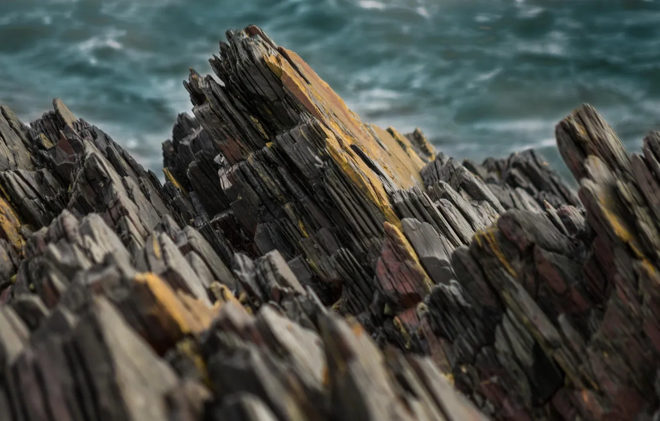 Фото обои вода, скала, океан, камень, скальная порода