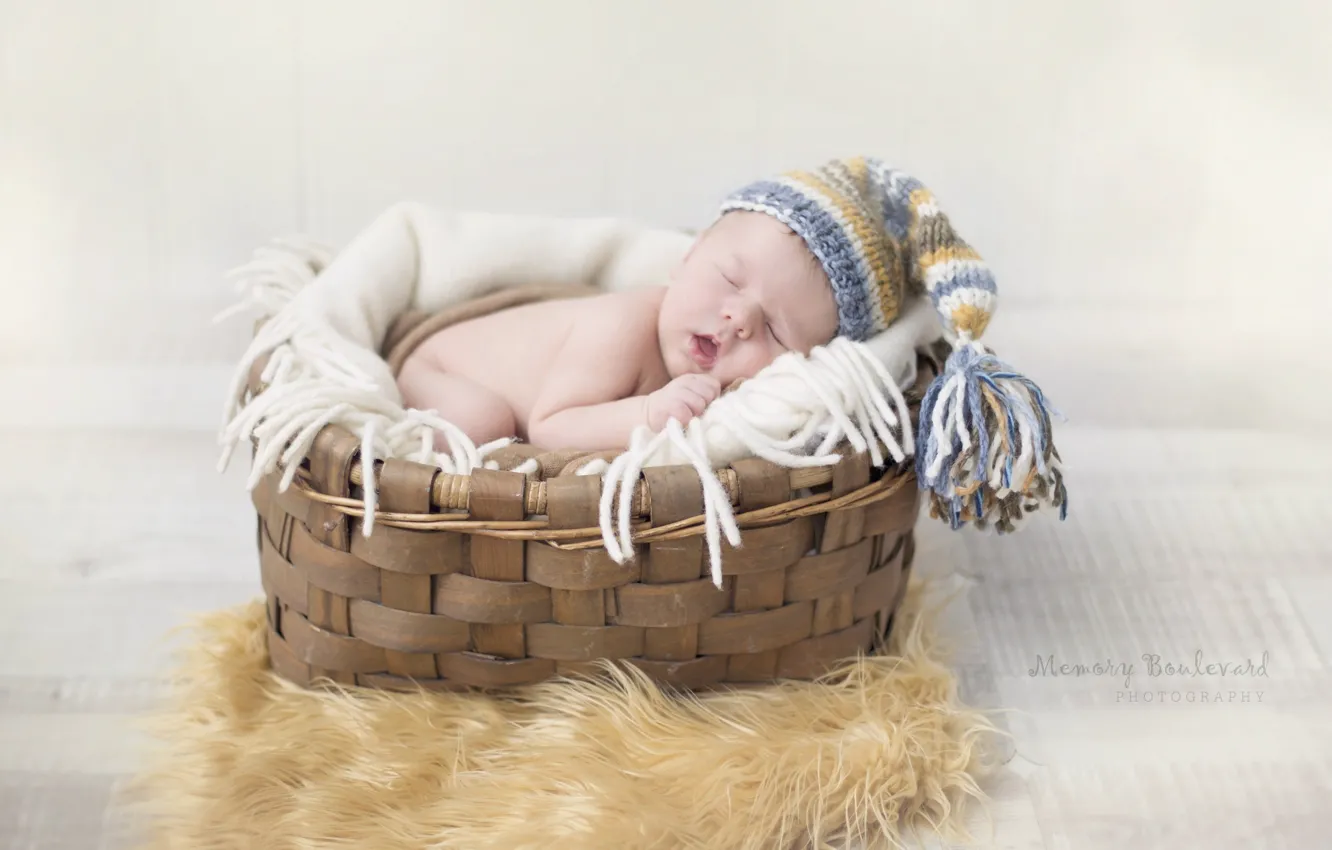 Фото обои корзина, сон, мальчик, шапочка, младенец