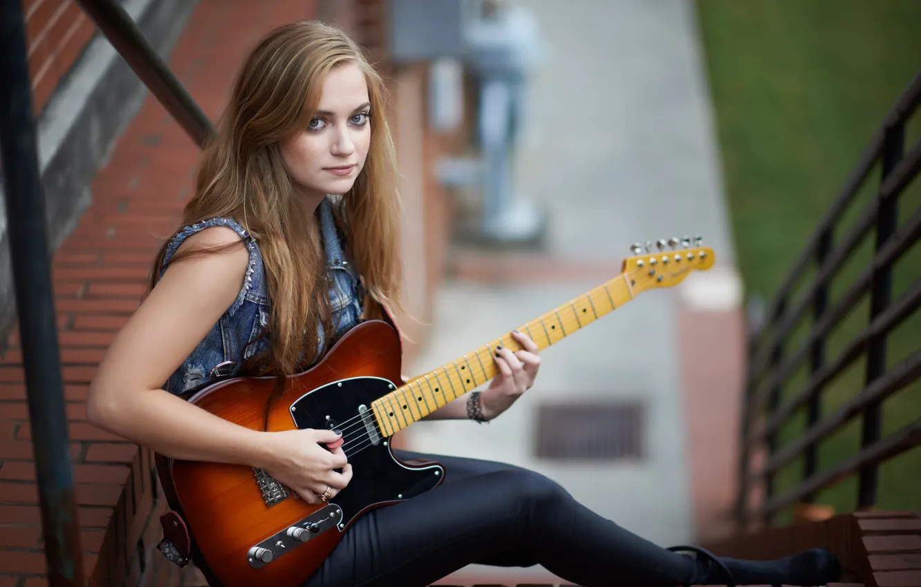 Фото обои взгляд, девушка, волосы, гитара, боке