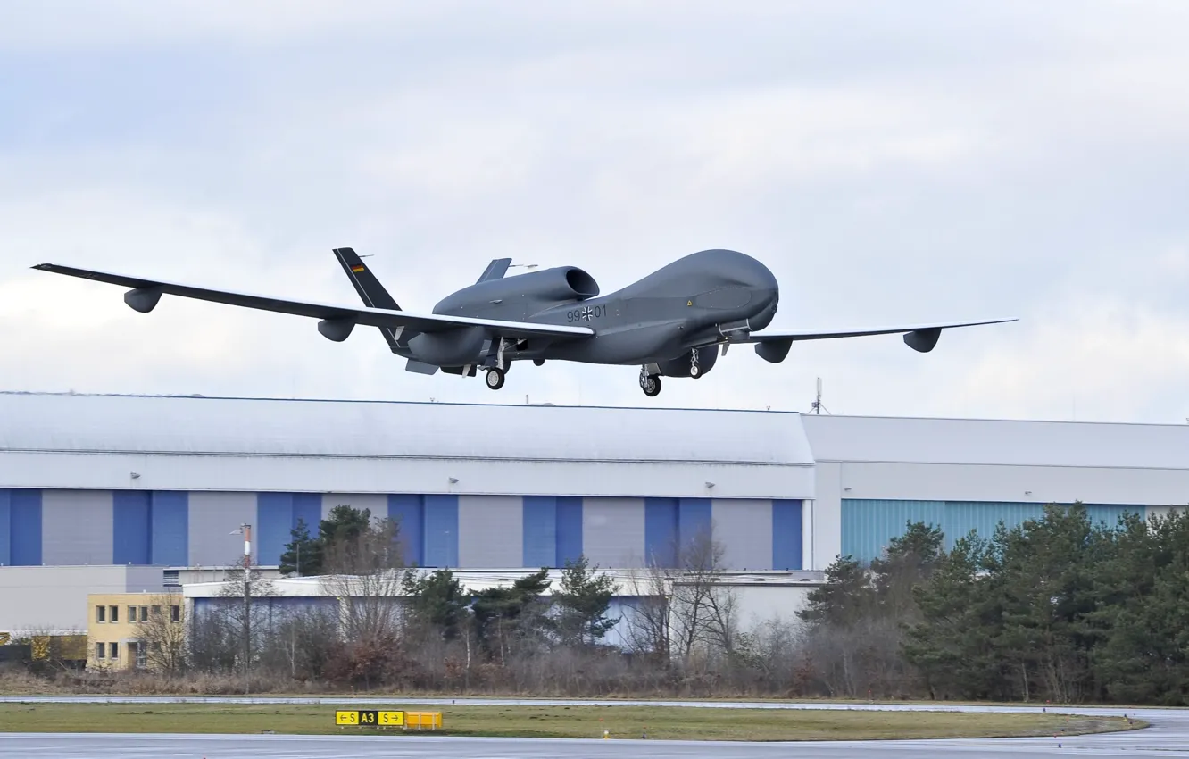 Фото обои military, Germany, flag, aviation, Euro Hawk, drone, vant, Northrop Grumman RQ-4 Global Hawk