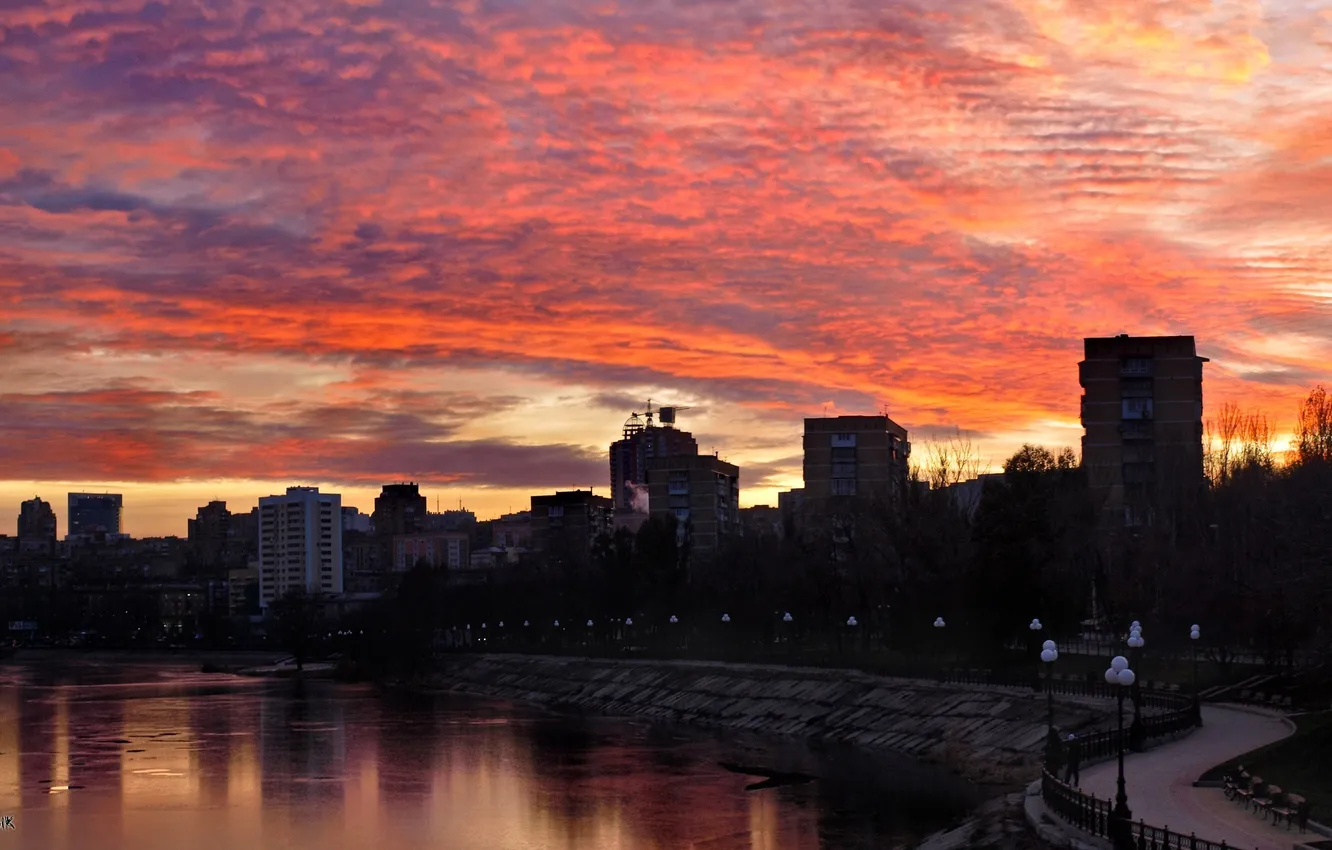 Фото обои закат, набережная, Донецк, Кальмиуч