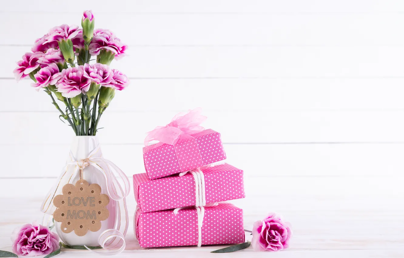 Фото обои цветы, подарки, ваза, поздравление, День матери, Siam Pukkato