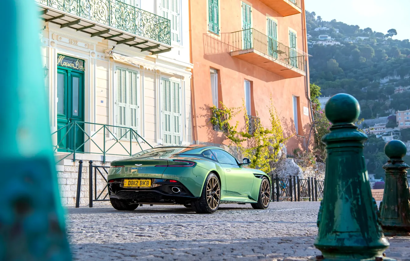 Фото обои зеленый, Aston Martin, астон мартин, суперкар, Aston Martin DB12, DB12