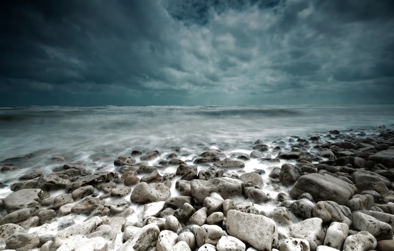 Фото обои море, пейзаж, тучи, шторм, камни, буря, landscape