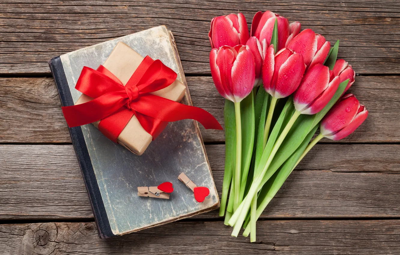 Фото обои цветы, подарок, букет, тюльпаны, красные, red, love, wood