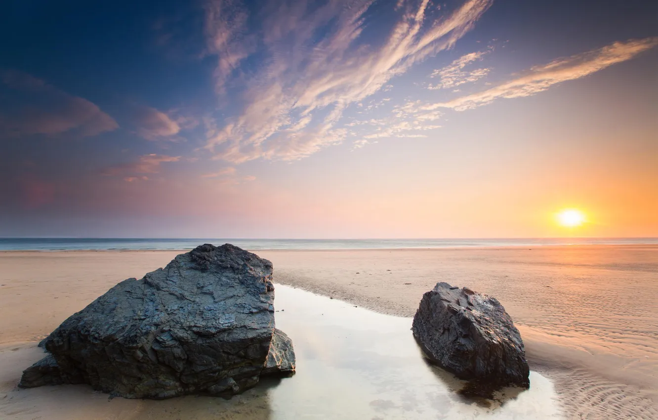 Фото обои песок, пляж, камни, берег, расвет