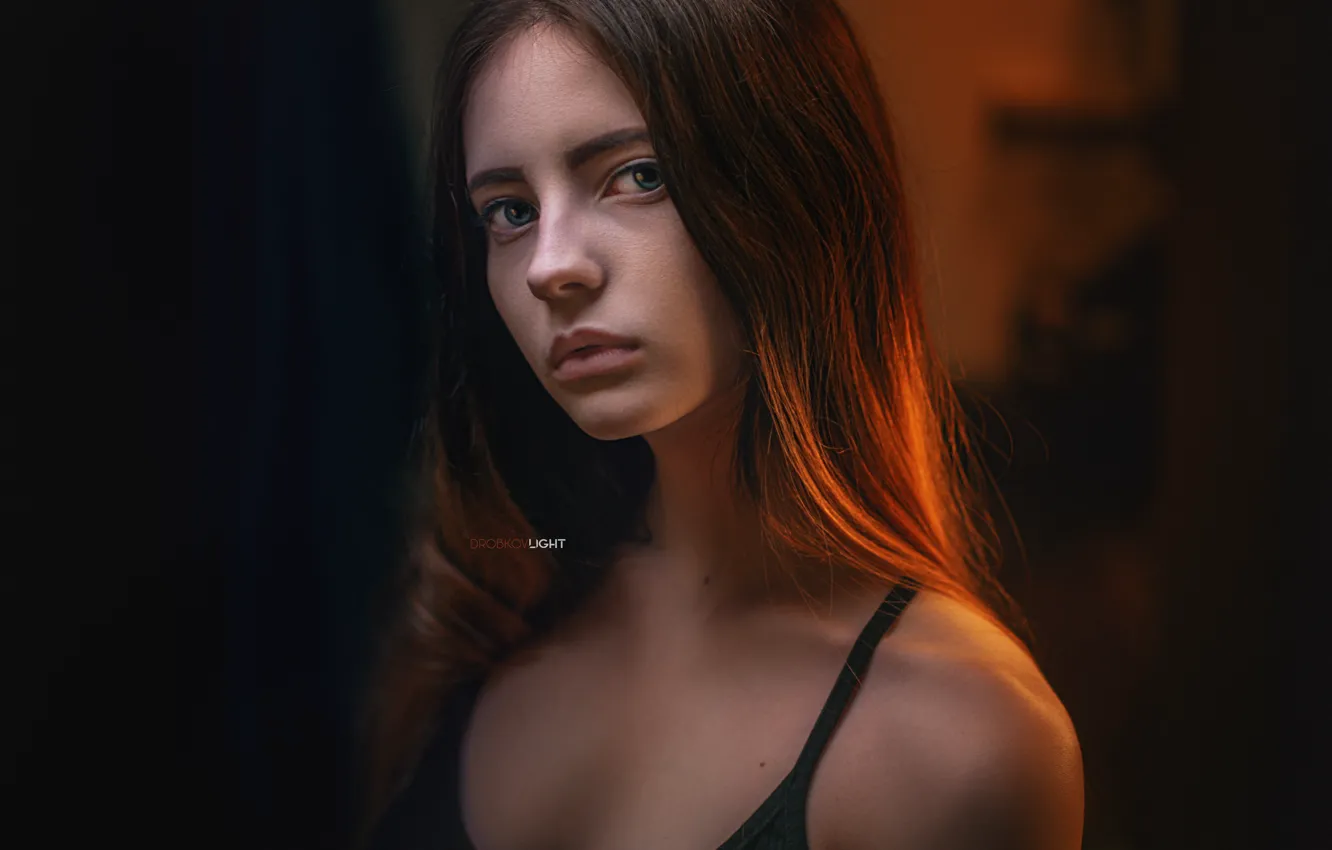 Фото обои взгляд, лицо, Девушка, майка, плечи, Alexander Drobkov-Light, Ева Лапенко