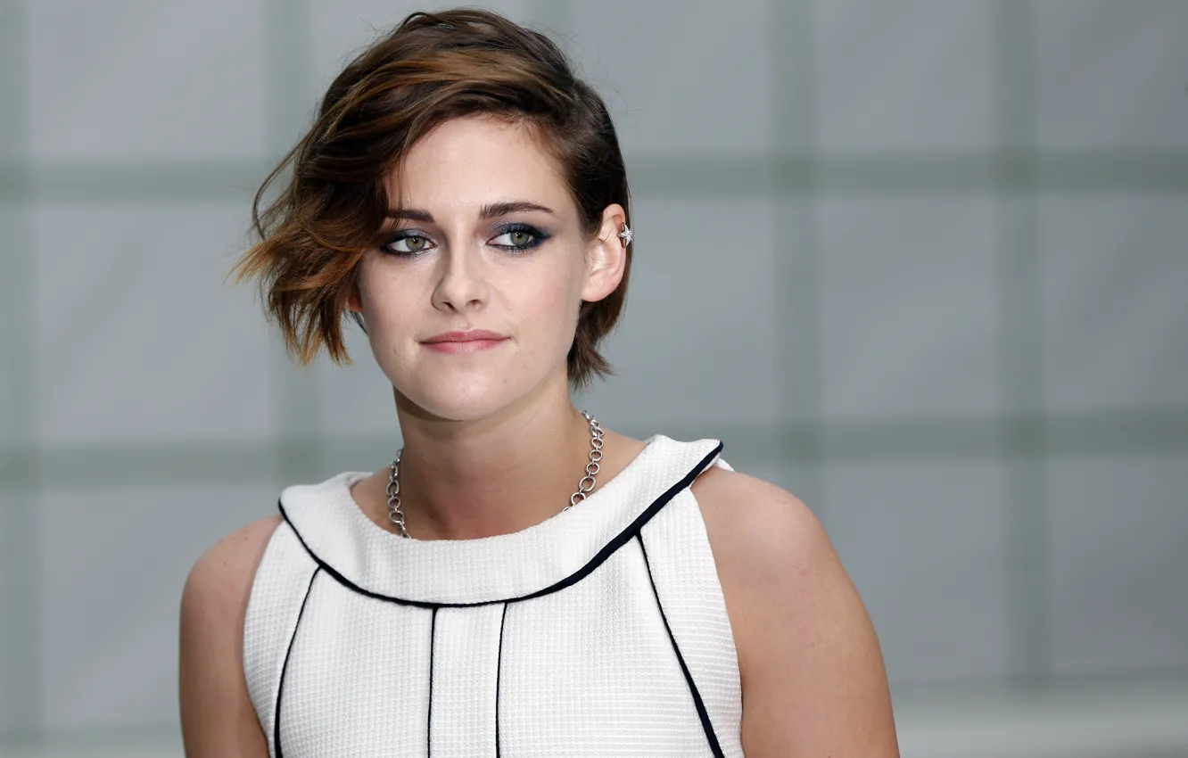 Фото обои взгляд, поза, макияж, актриса, Kristen Stewart, Кристен Стюарт, hair