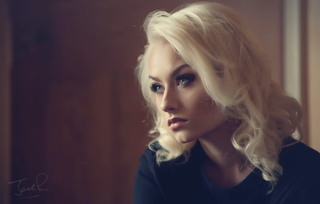 Фото обои фон, модель, портрет, макияж, прическа, блондинка, боке, Romanie Smith