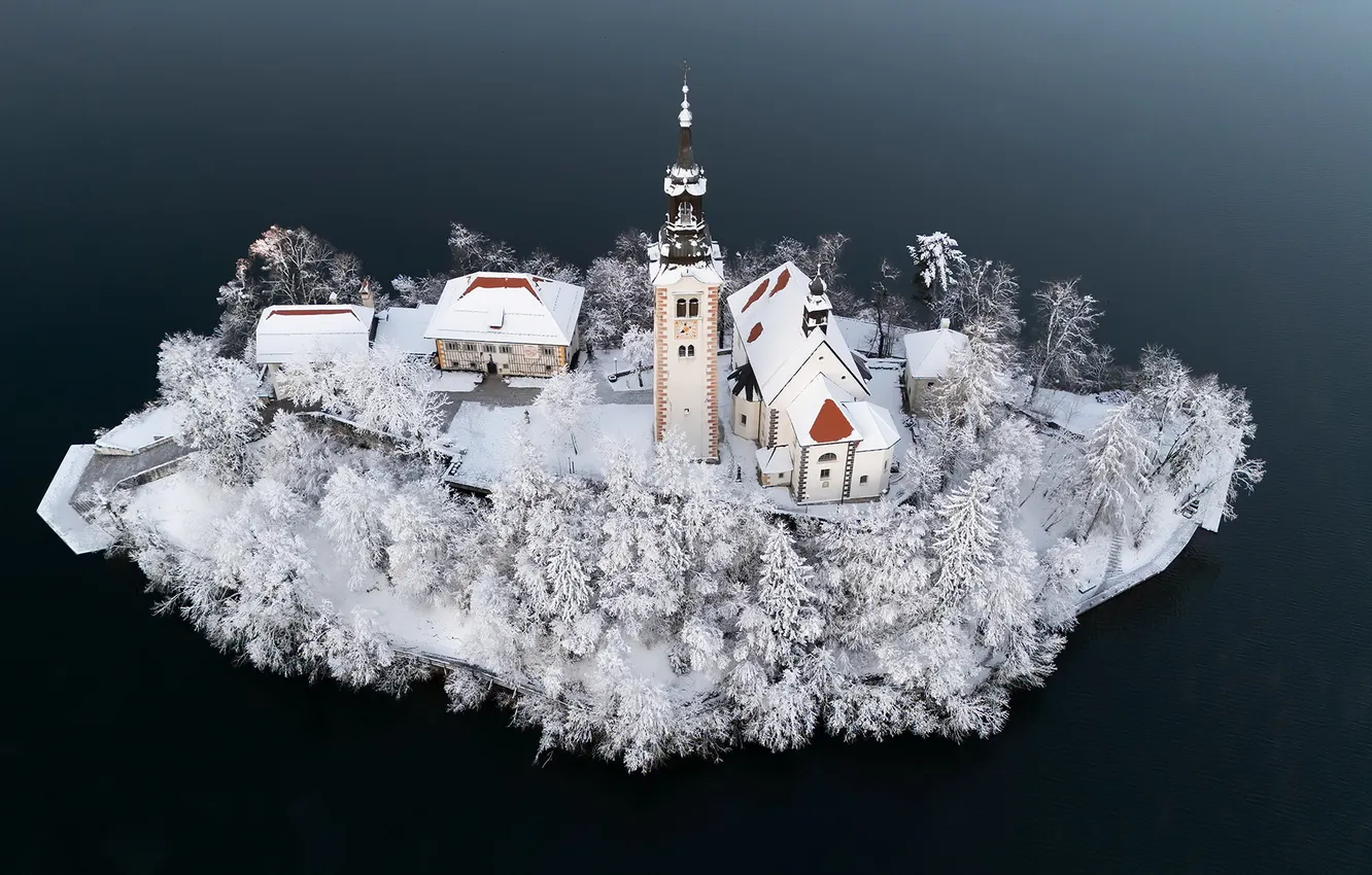 Фото обои Slovenia, Bled, Pilgrimage Church of the Assumption of Mary