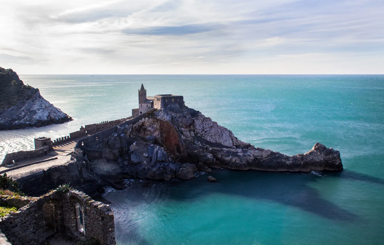 Фото обои море, небо, скалы, Италия, крепость