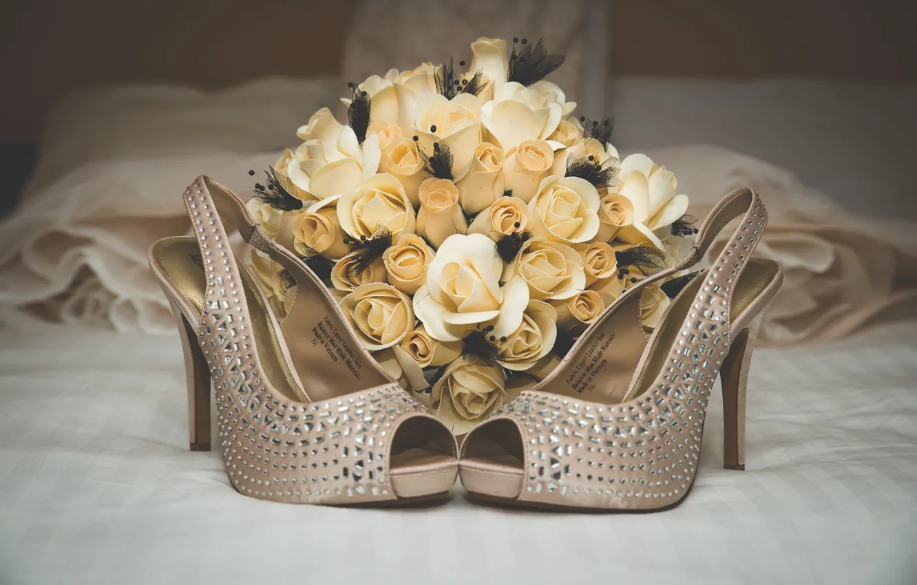Фото обои цветы, букет, туфли, свадьба