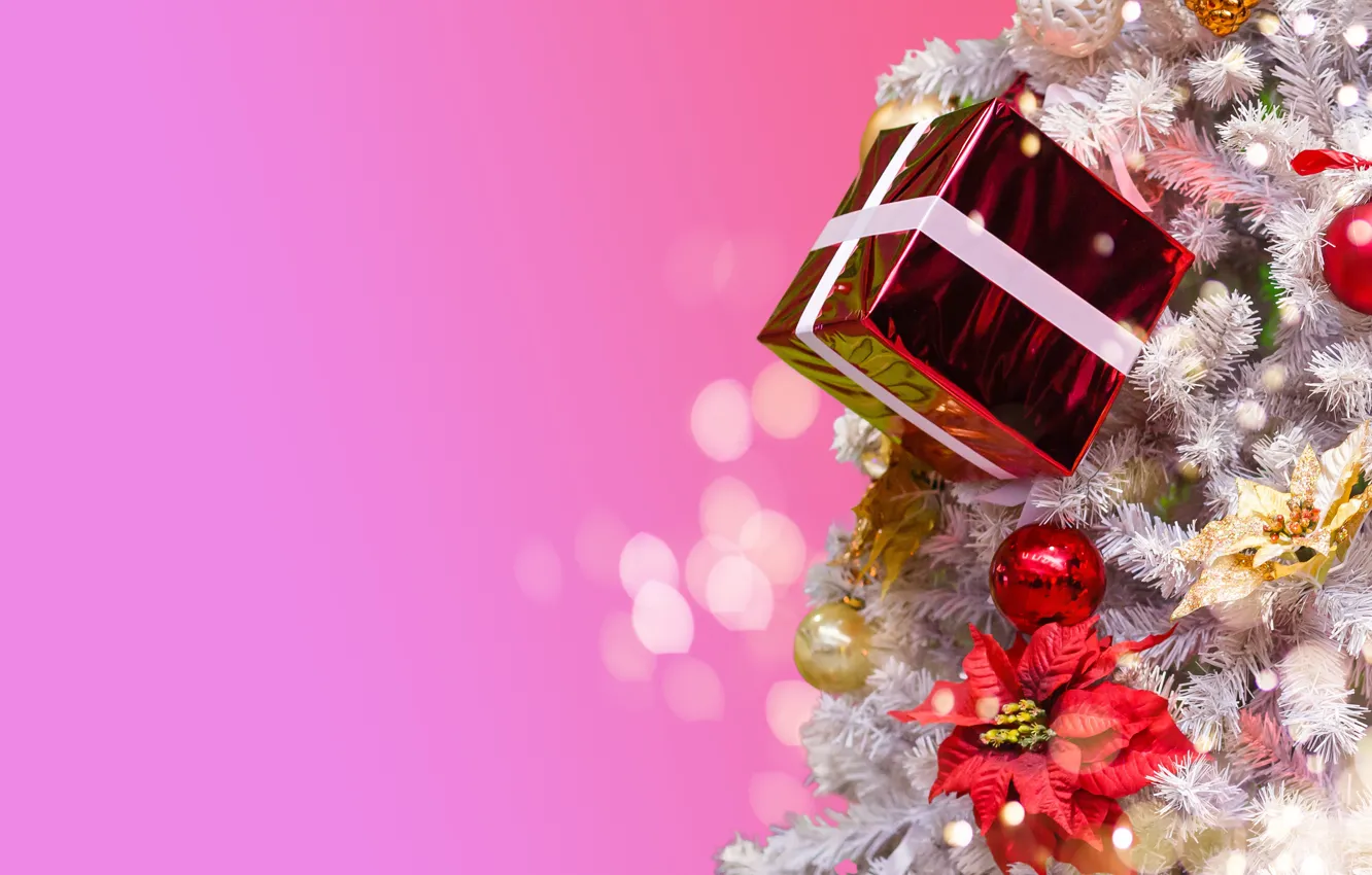 Фото обои шарики, цветы, подарок, шары, Рождество, Новый год, ёлка, розовый фон