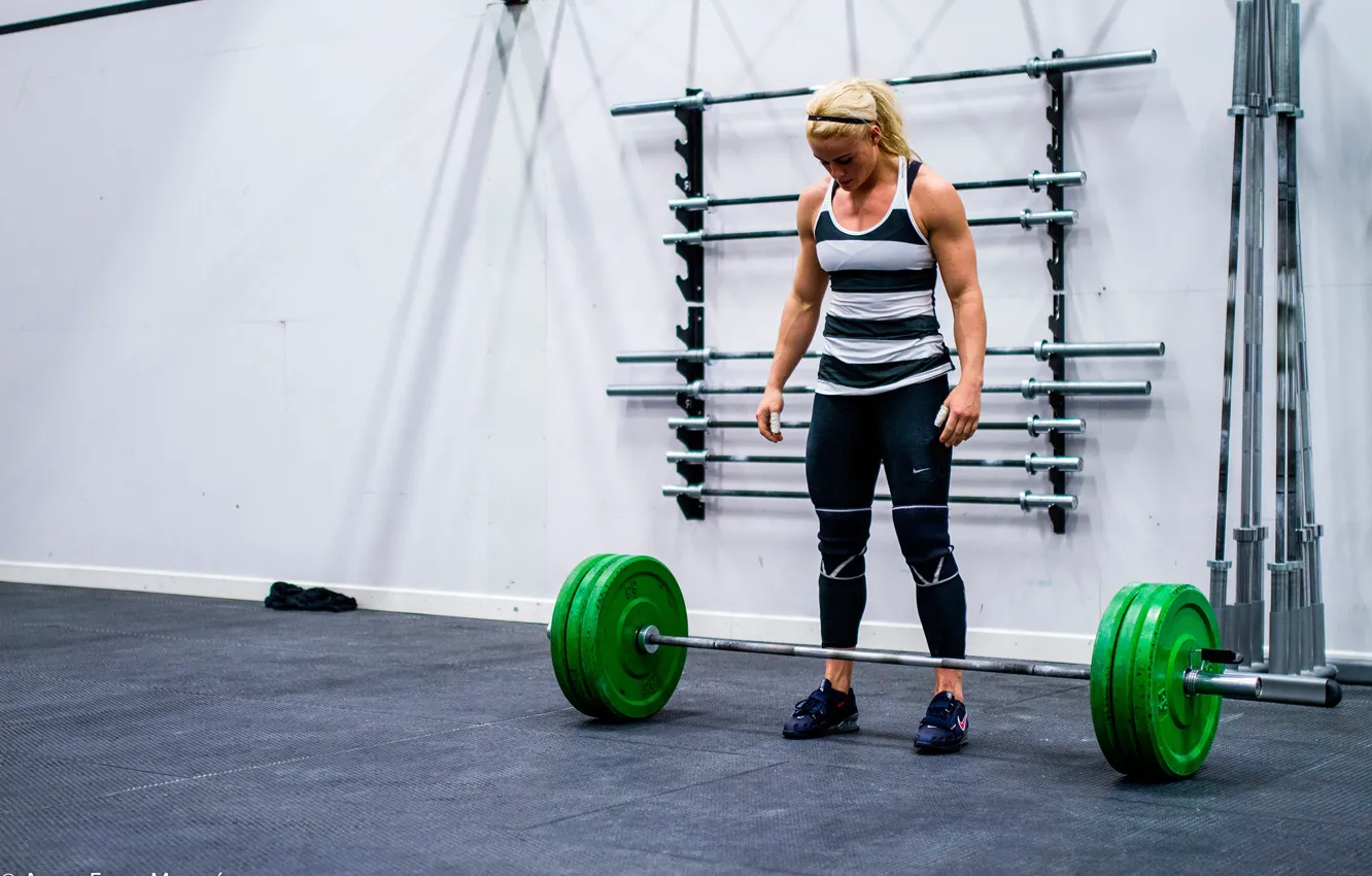 Фото обои blonde, weight lifting, Crossfit, Ragnheidur Sara Sigmundsdóttir, way of life, Woman sportsman