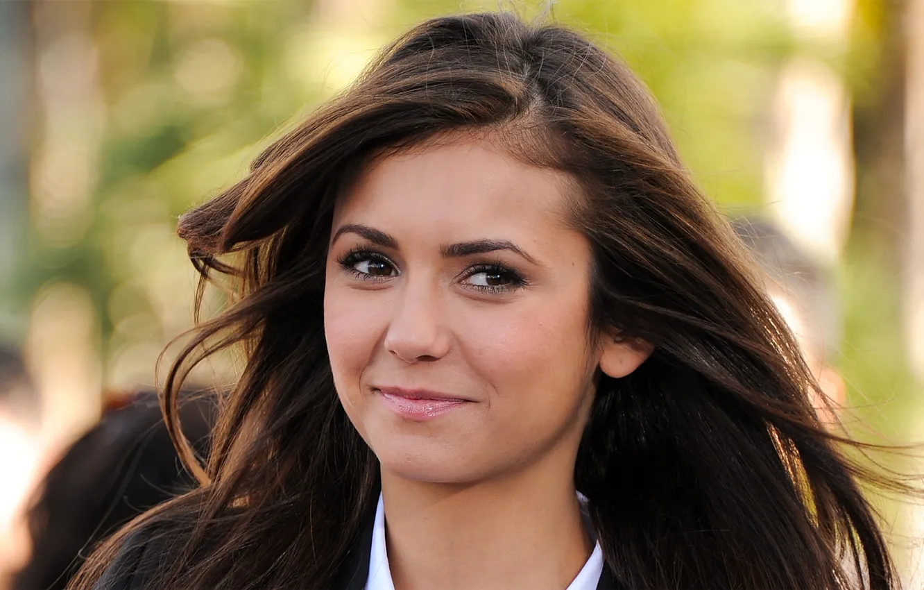 Фото обои модель, канада, гимнастка, nina dobrev