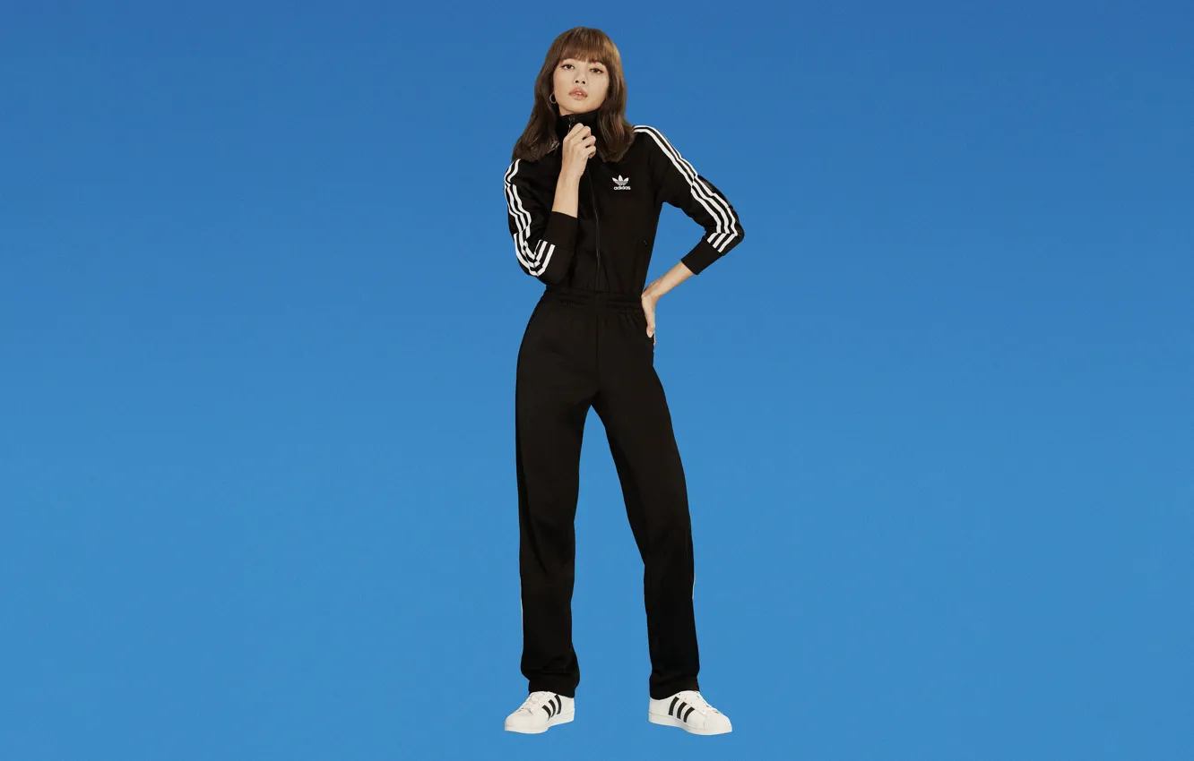 Фото обои Adidas, обои для рабочего стола, kpop, blackpink, тайская певица, блэкпинк, lalisa manoban, лиса манобан
