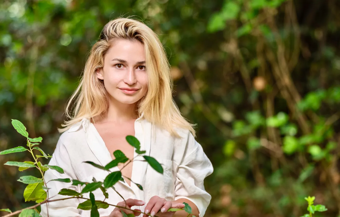 Фото обои long hair, nature, model, blonde, outside, gorgeous, highlights, photoshoot