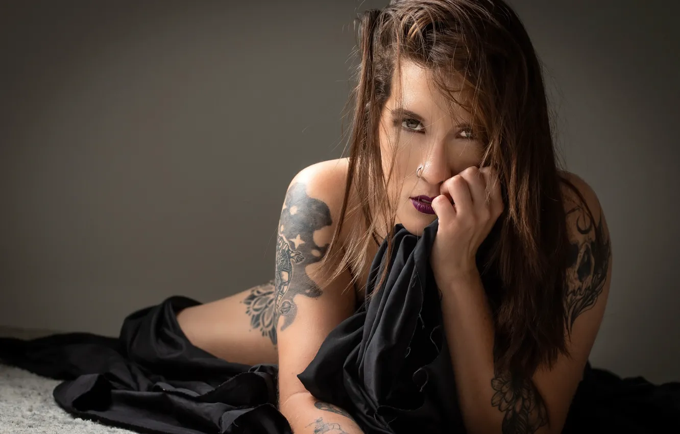 Фото обои девушка, тату, Adriana