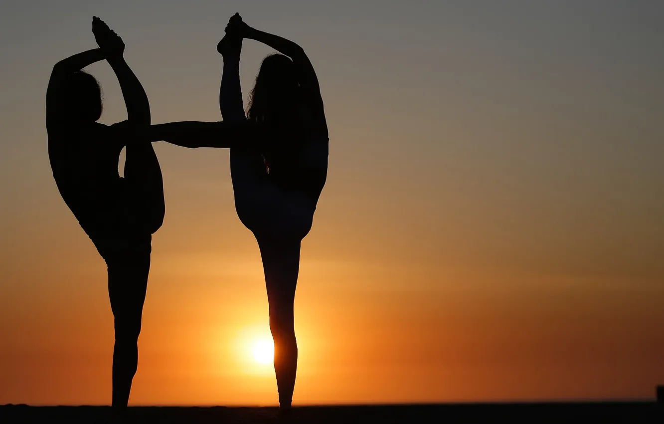 Фото обои солнце, девушки, гибкость, силуэт, йога