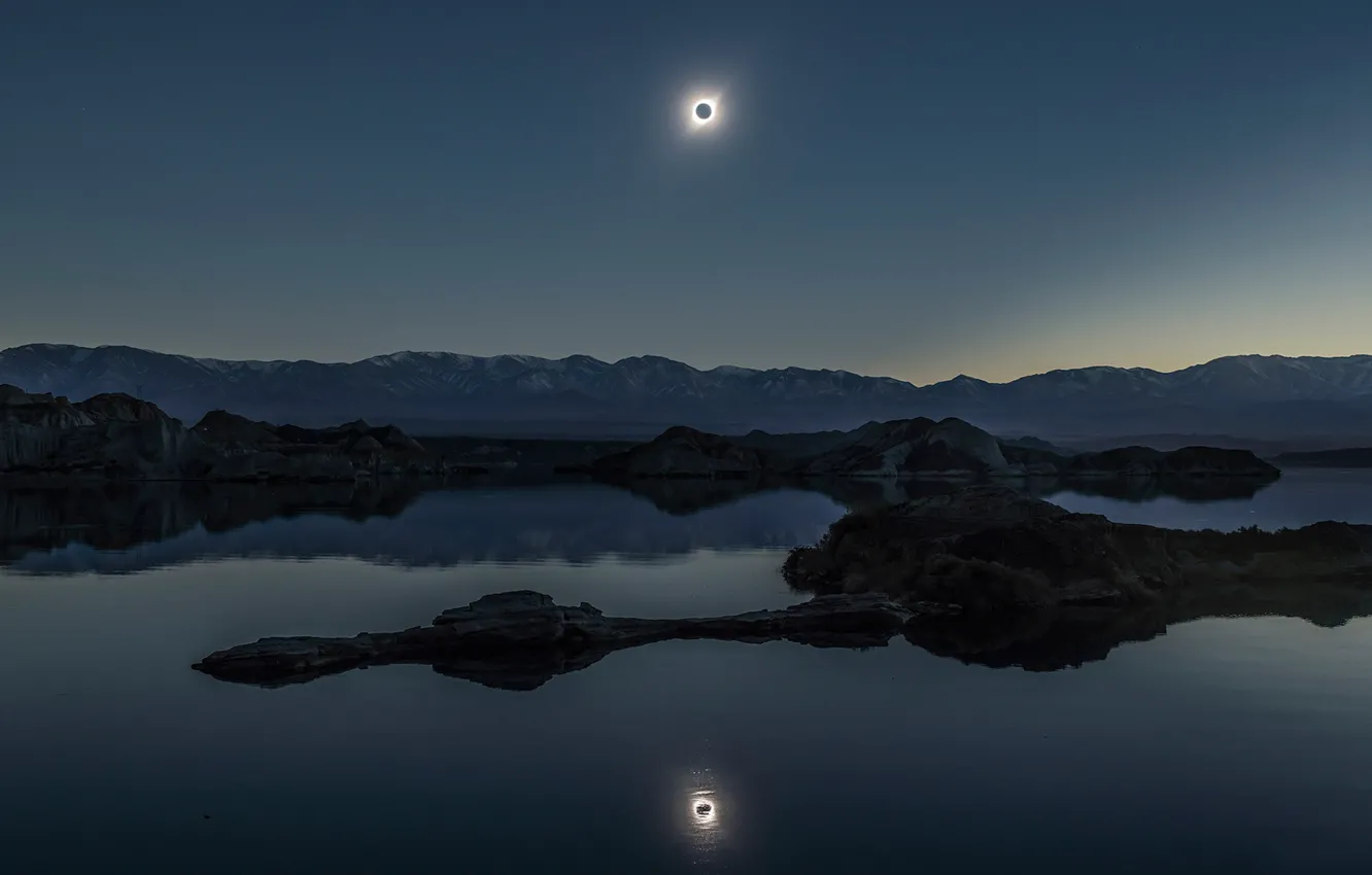 Фото обои отражение, Солнце, Луна, затмение, Moon, Sun, eclipse, reflection