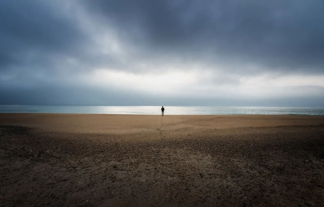 Фото обои море, пляж, облака, буря, горизонт, storm, beach, одна