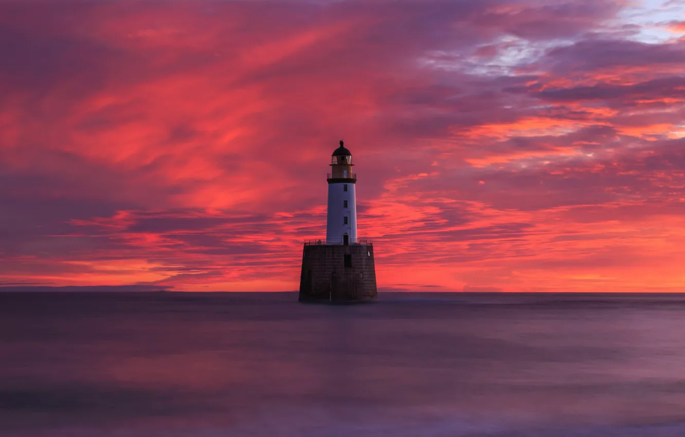 Фото обои Aberdeenshire, Rattary Head Lighthouse, Rattary