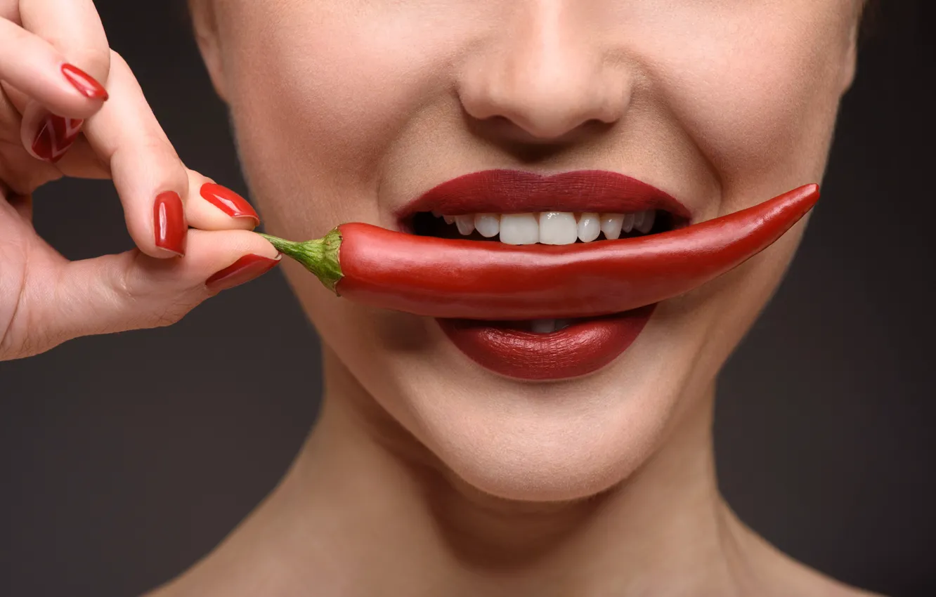 Фото обои woman, lips, Chili pepper, Spicy aji