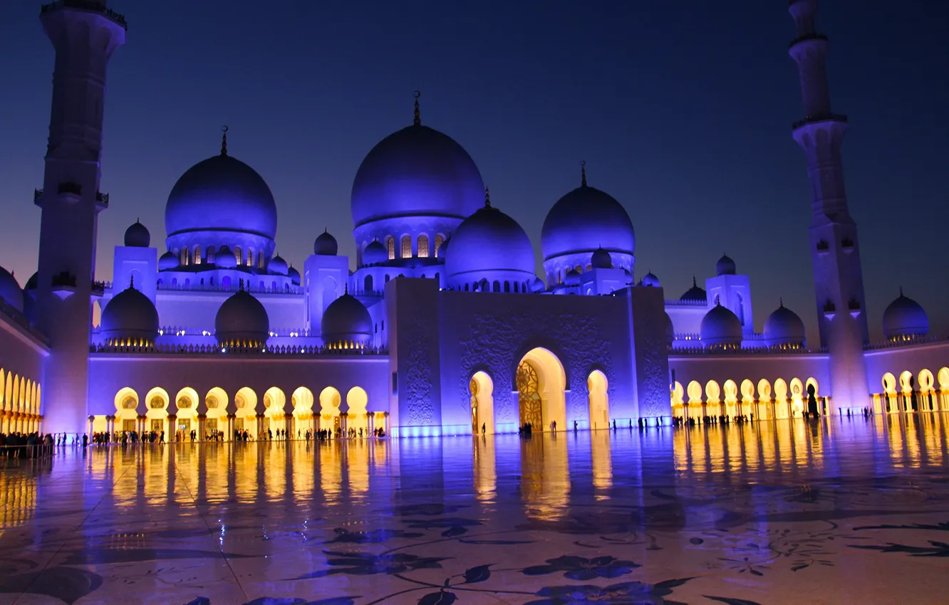 Фото обои город, вечер, освещение, мечеть, архитектура, религия, ОАЭ, купола