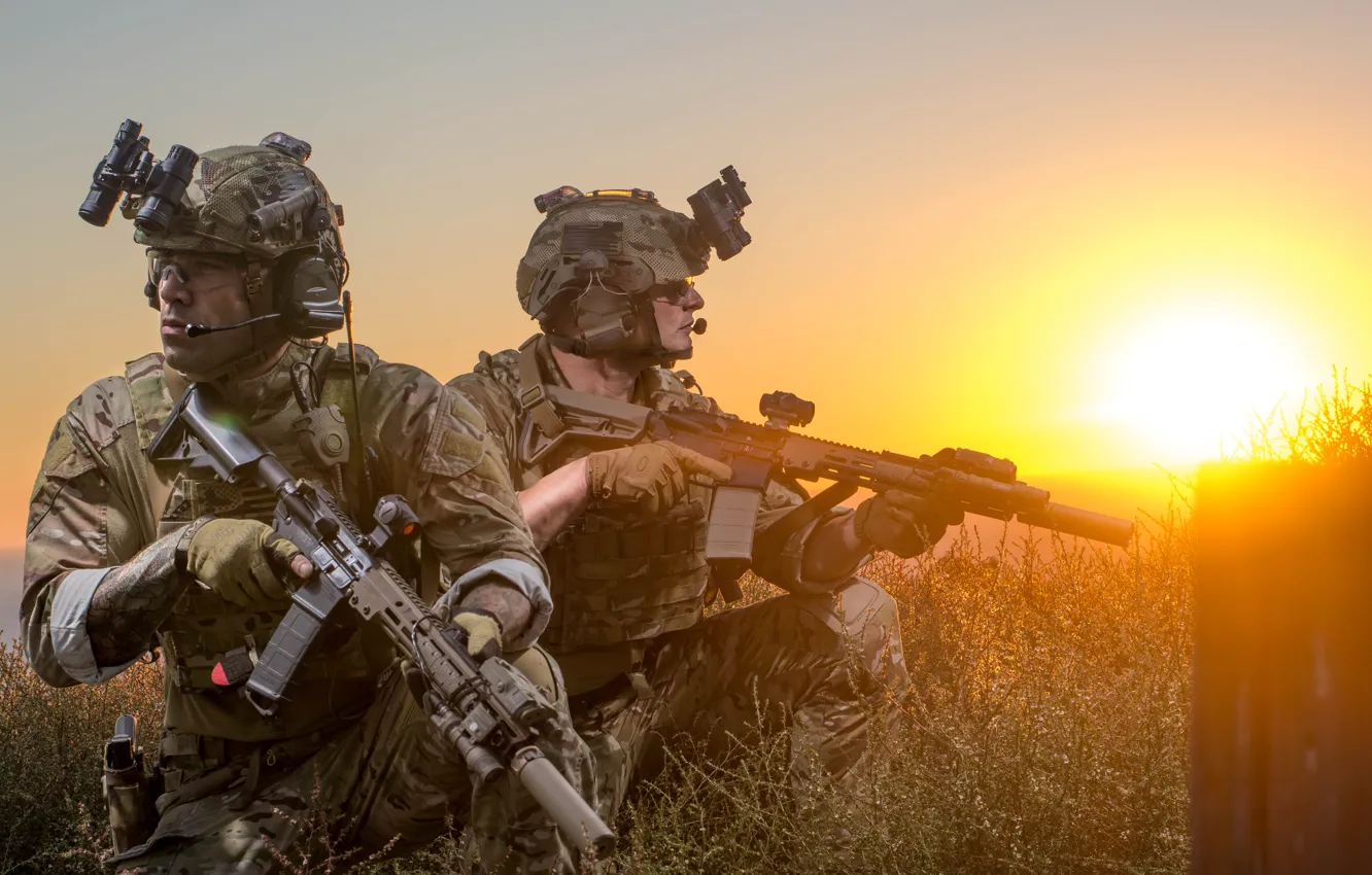 Фото обои закат, армия, солдаты