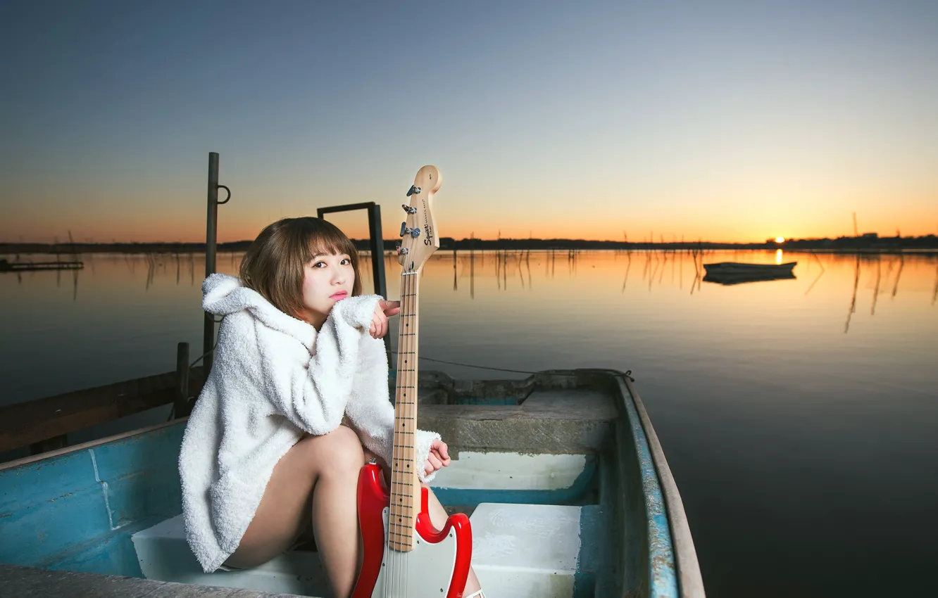 Фото обои девушка, закат, музыка, лодка, гитара