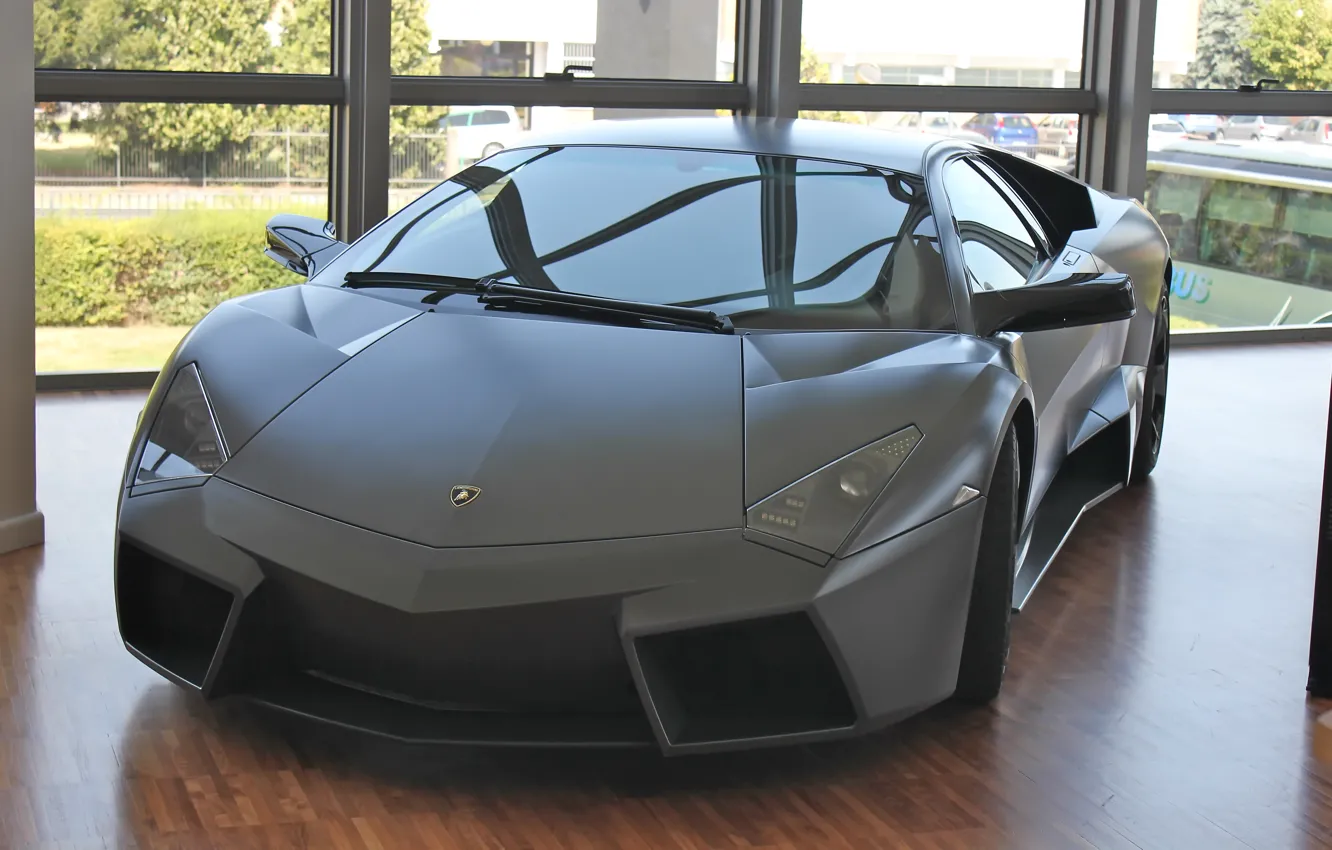 Фото обои Lamborghini, Reventon, Room, Parquet