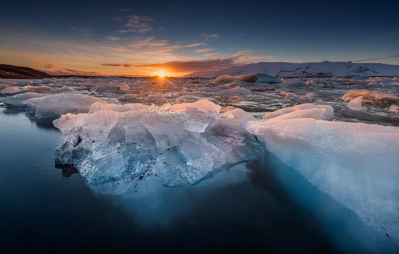 Фото обои лед, вода, солнце, снег, рассвет