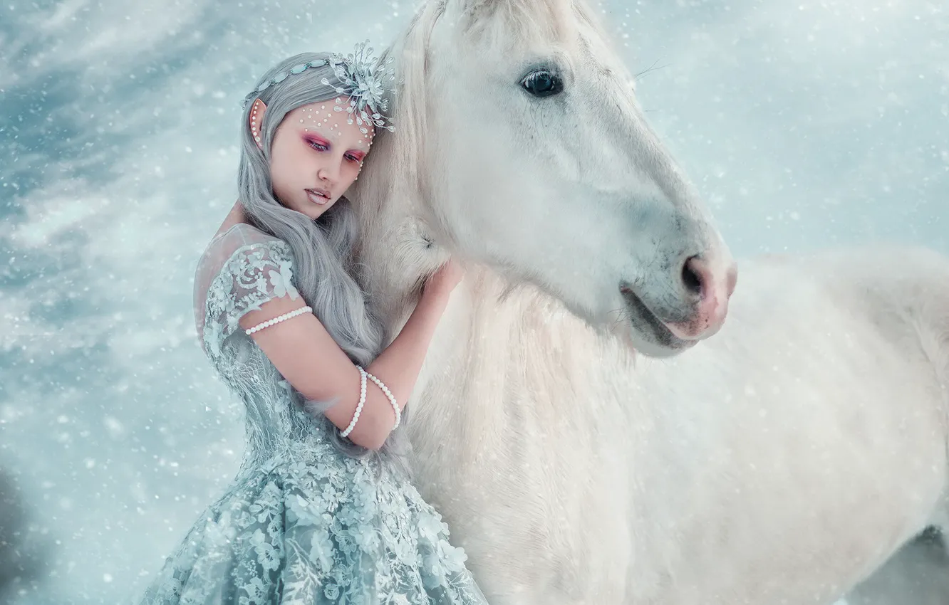 Фото обои зима, девушка, снег, стиль, конь, лошадь, фэнтези, фотограф