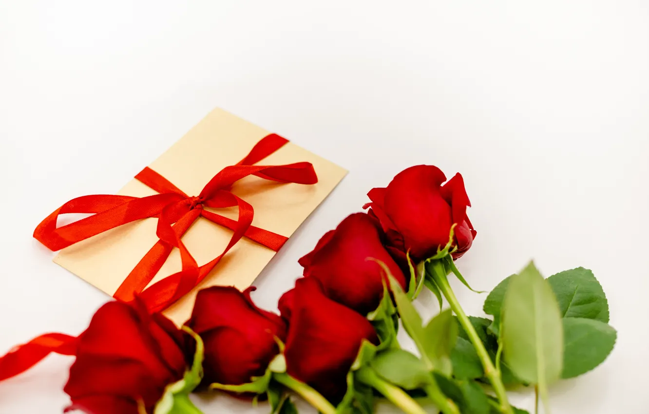 Фото обои подарок, розы, лента, красные, red, 8 марта, flowers, romantic