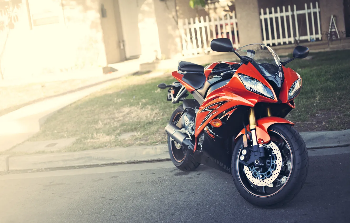 Фото обои красный, мотоцикл, red, Yamaha, блик, motorcycle, ямаха, YZF-R6