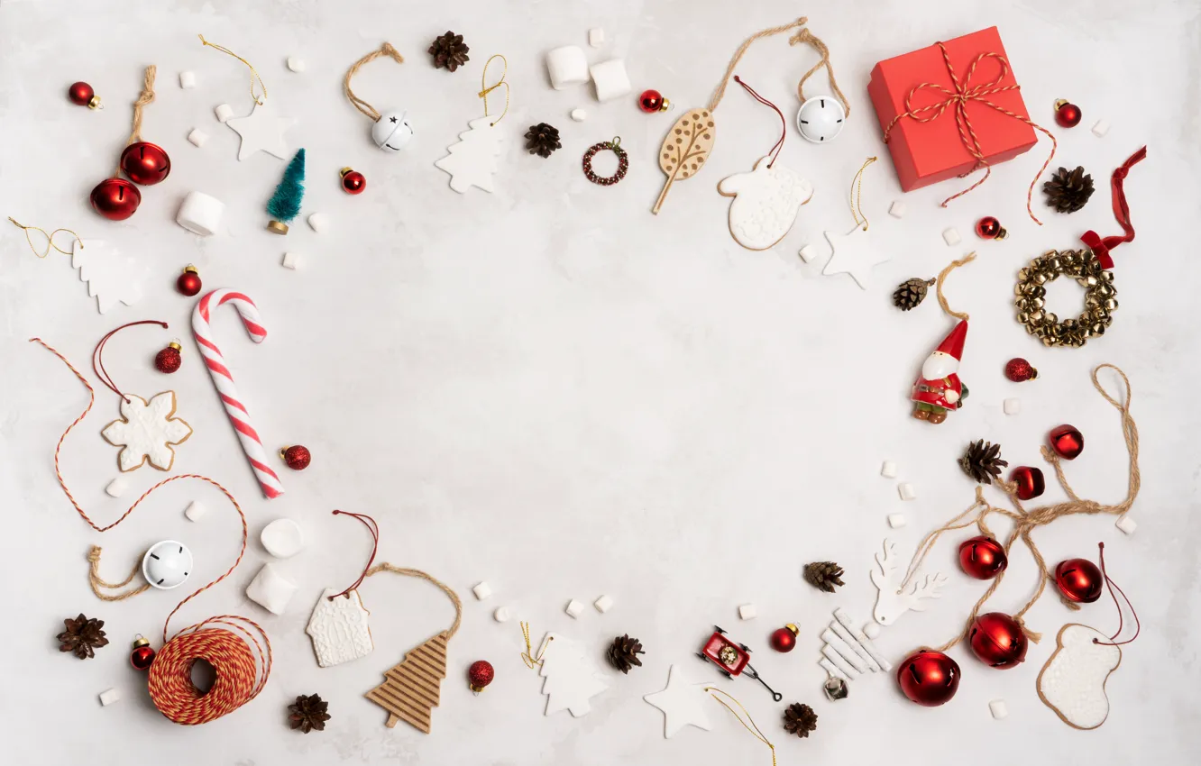 Фото обои белый, фон, праздник, игрушки, рождество, подарки, Новый год, декор