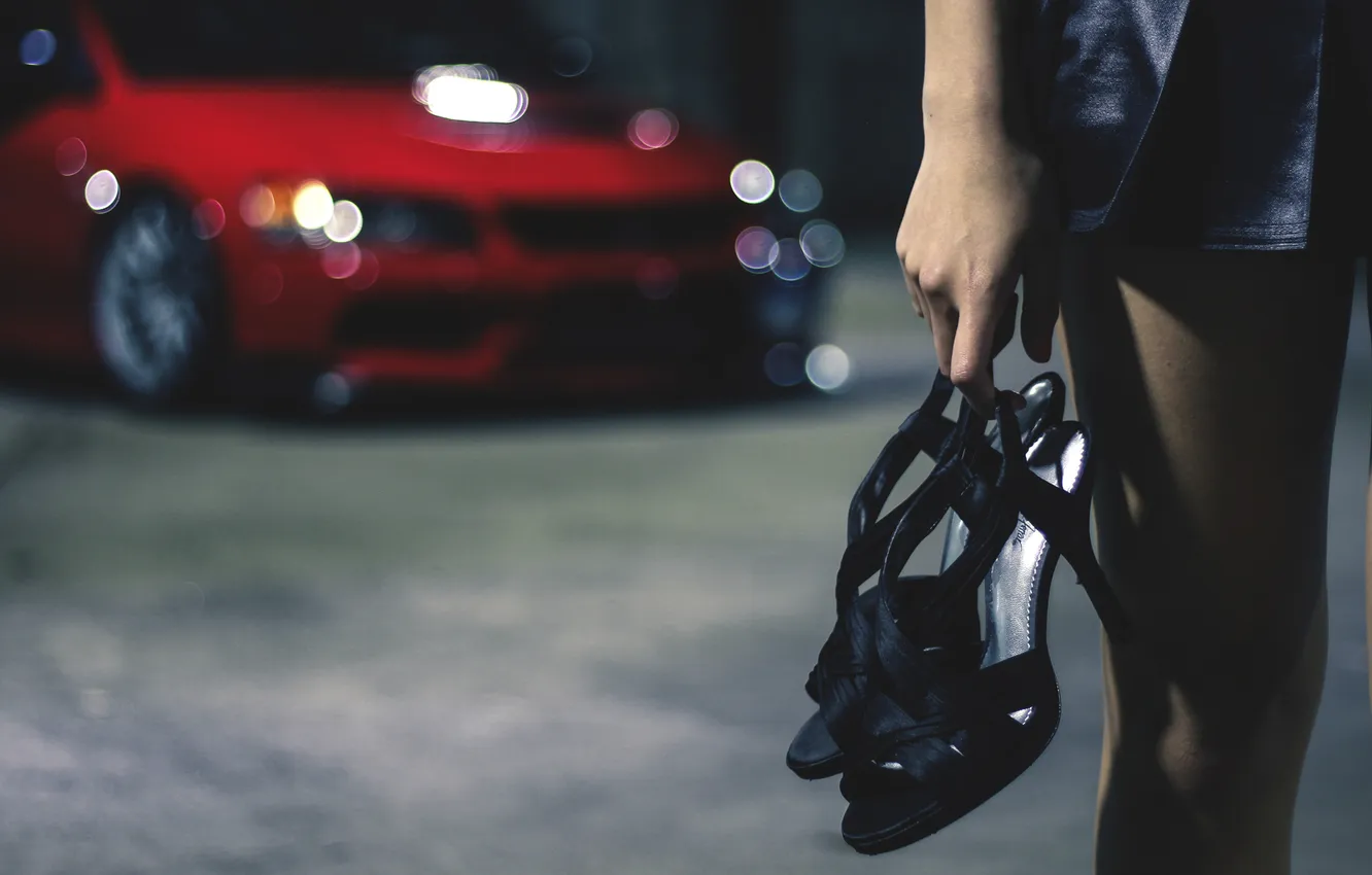 Фото обои девушка, ноги, туфли, girl, mitsubishi, lancer, лансер, митсубиси