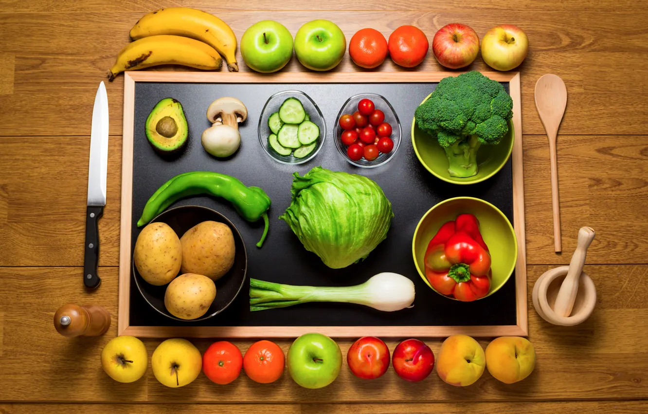 Фото обои яблоки, грибы, лук, ложка, нож, бананы, перец, фрукты