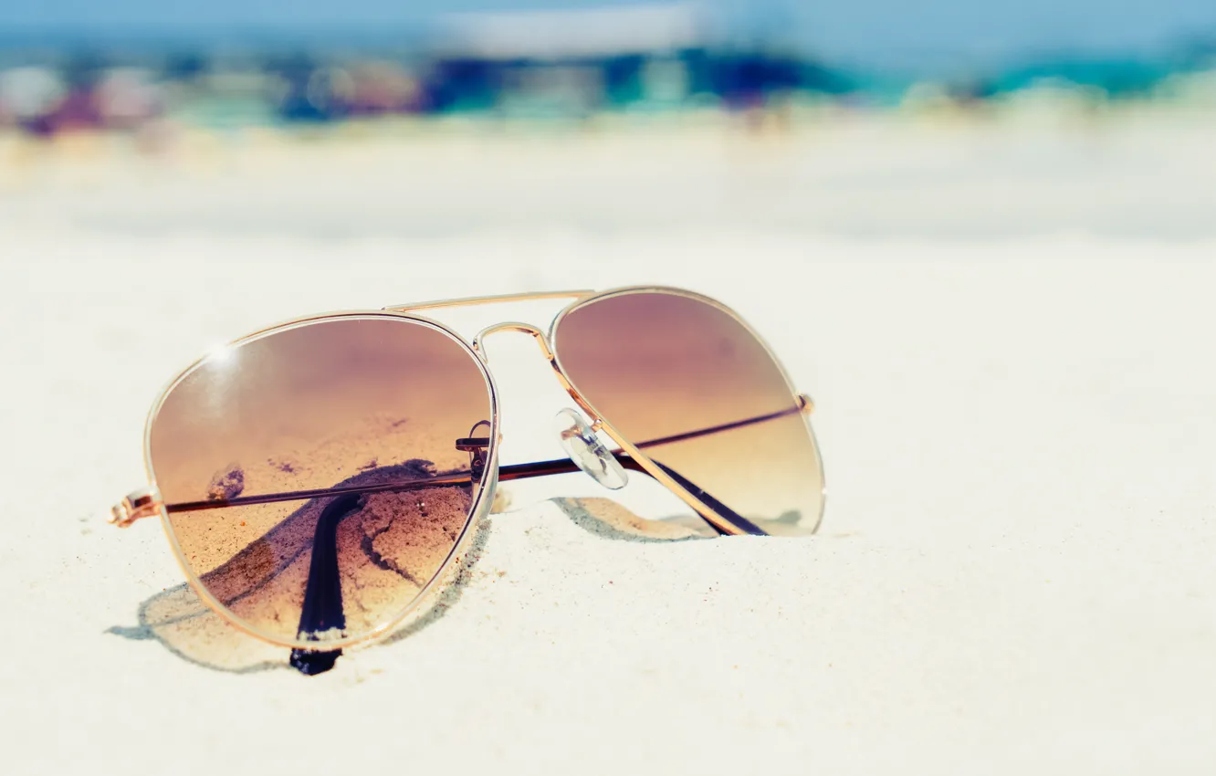 Фото обои песок, море, пляж, лето, отдых, очки, summer, beach