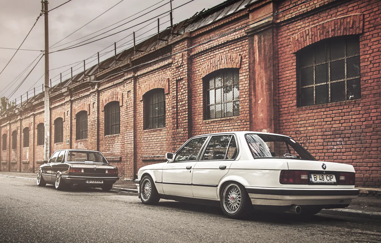 Фото обои бмв, купе, BMW, черная, белая, седан, E30, 3 серия