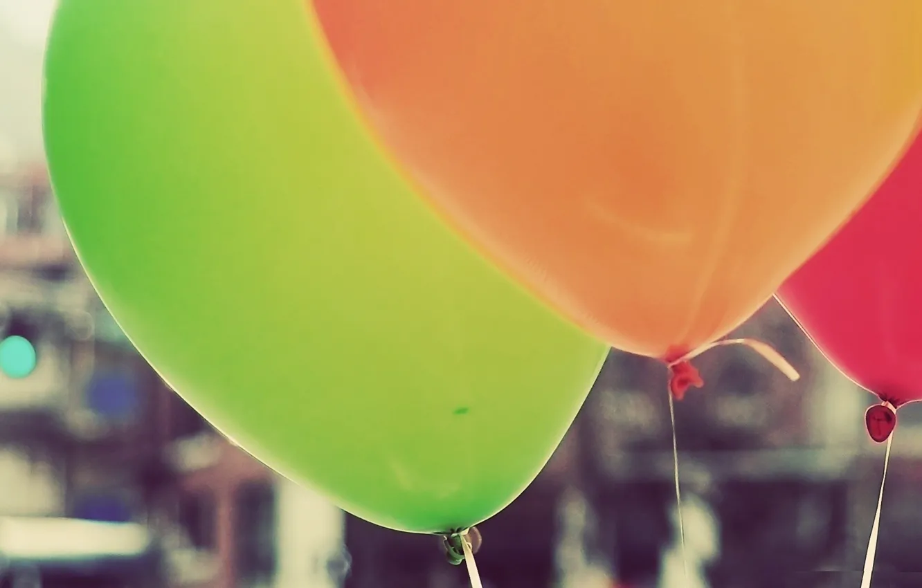 Фото обои шарики, макро, оранжевый, красный, зеленый, фон, шары, обои