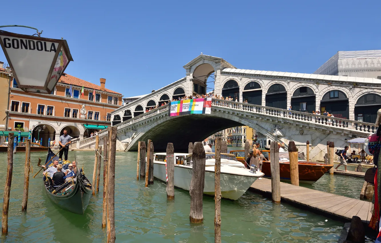 Фото обои лодка, дома, Италия, Венеция, канал, гондола, мост Риальто